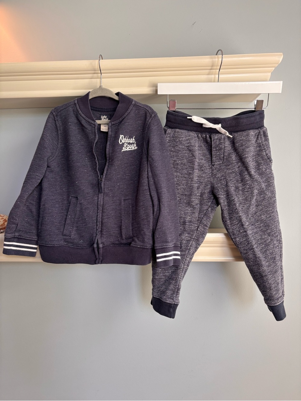 OshKosh B'gosh Heather Black 2-Piece Jogger Set